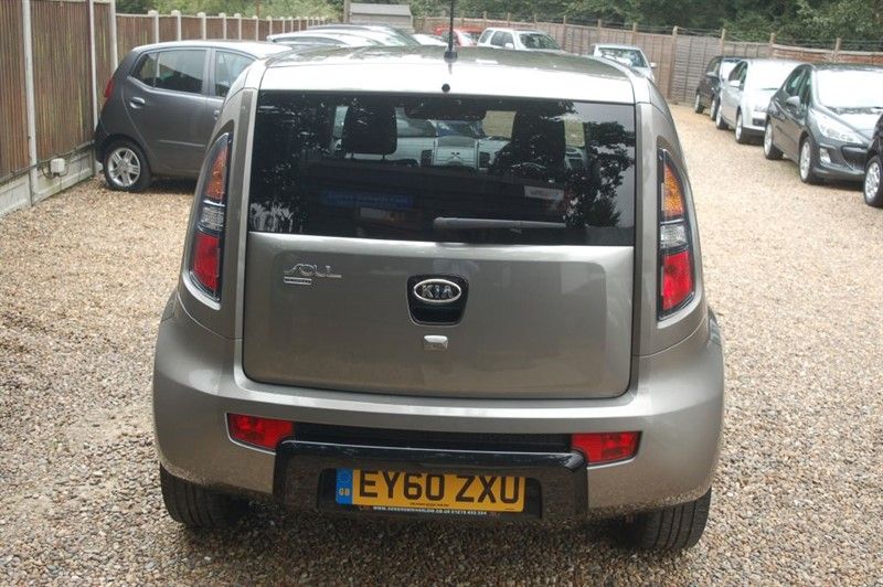 2010 Kia Soul 1.6 TEMPEST image 3