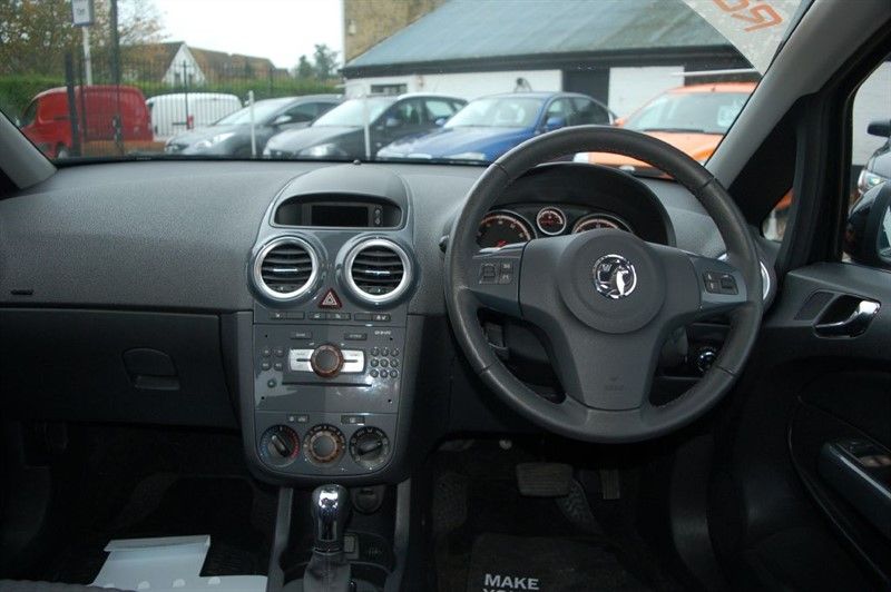2012 Vauxhall Corsa 1.4 SE image 4