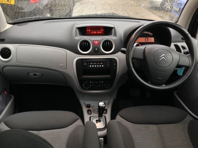 2006 Citroen C3 1.4 XTR Automatic 5dr image 4