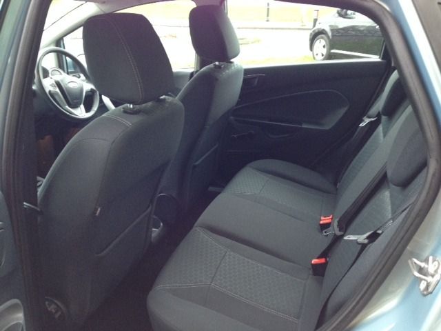 2008 Ford Fiesta 1.4 Zetec 5dr image 5