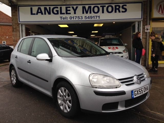 2005 Volkswagen Golf 1.6 SE FSi Automatic 5dr image 1