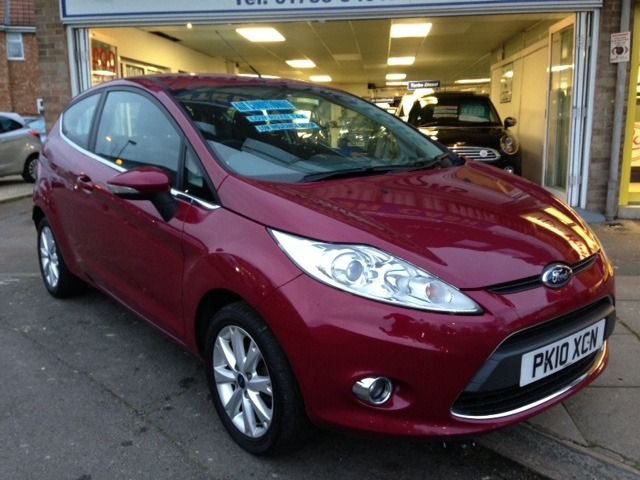 2010 Ford Fiesta 1.2 Zetec 3dr image 1