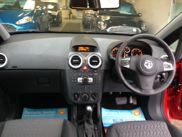 2012 Vauxhall Corsa 1.4 SE Automatic 3dr image 4