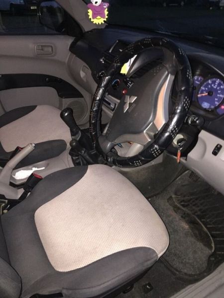 2006 Mitsubishi l200 single cab 4 work image 3