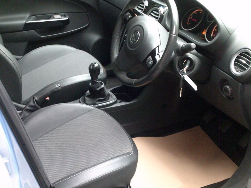 2007 VAUXHALL CORSA DESIGN CDTI image 3