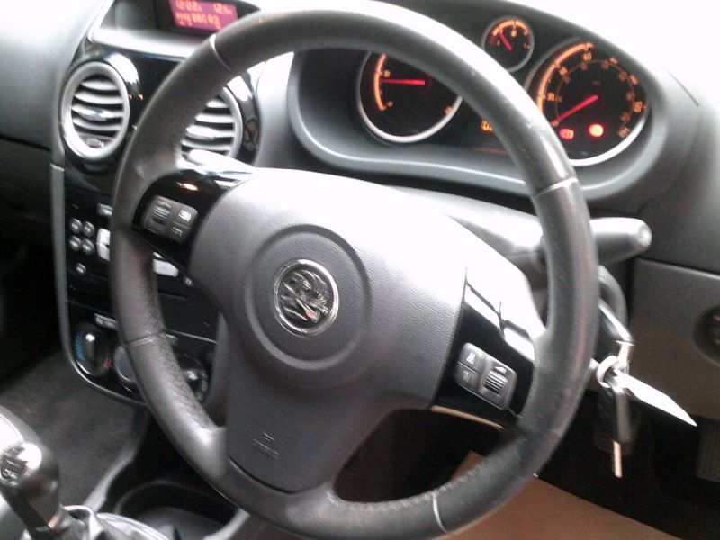 2007 VAUXHALL CORSA DESIGN CDTI image 4