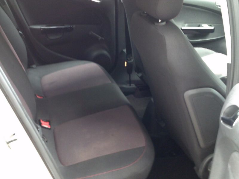 2007 VAUXHALL CORSA SXI A-C 16V image 5