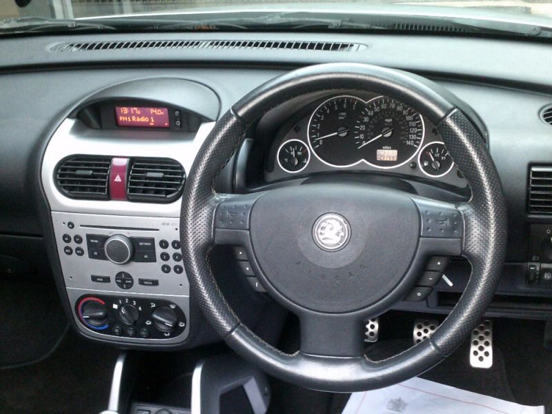 2006 VAUXHALL TIGRA EXCLUSIV 16V image 5
