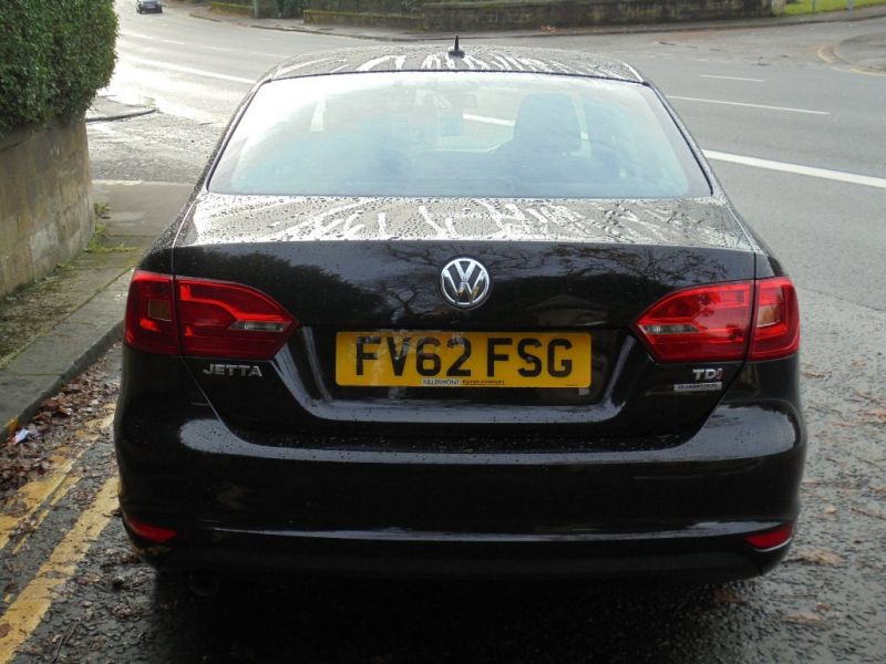 2012 Volkswagen Jetta 1.6 TDI SE 4dr image 3