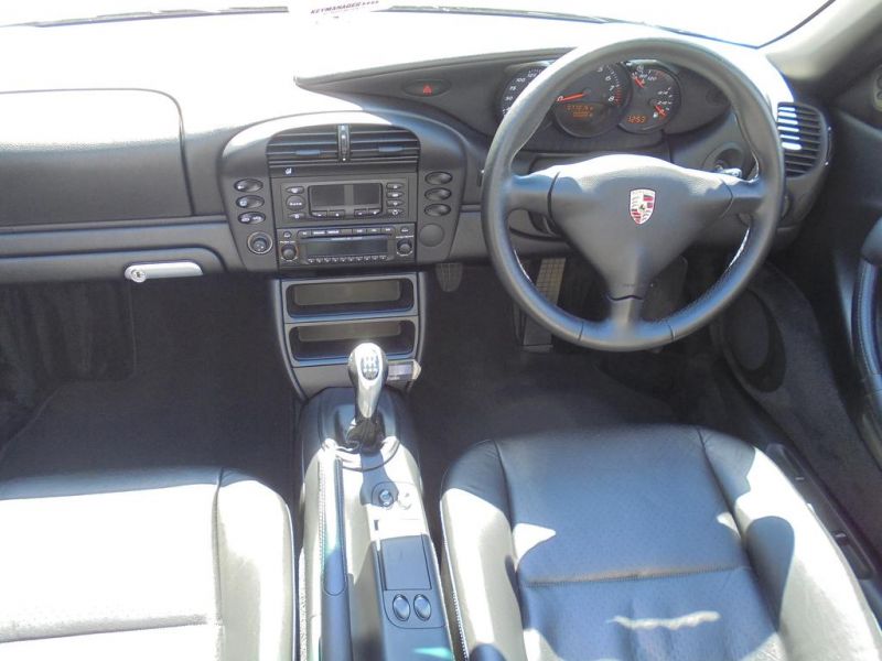 2004 Porsche BOXSTER 986 2.7 2dr image 4