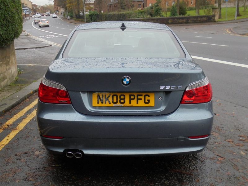 2008 BMW 5 SERIES 3.0 530d SE 4dr image 3