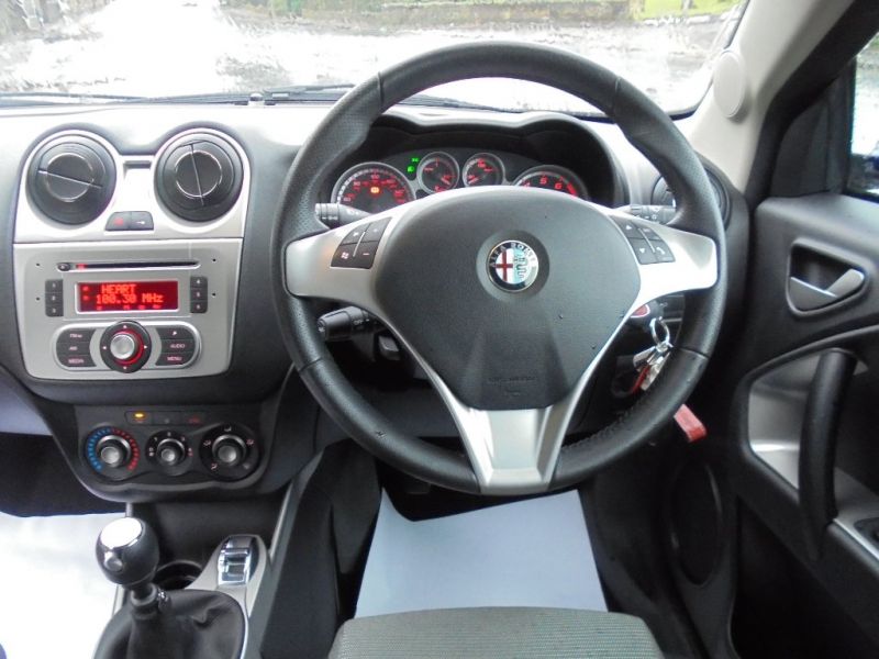 2011 Alfa Romeo Mito 1.4 TB MultiAir Sprint 3dr image 4