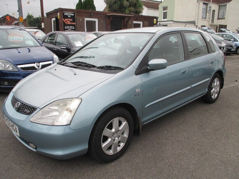 2003 Honda Civic 2.0i VTEC Type S Hatchback 5d image 2