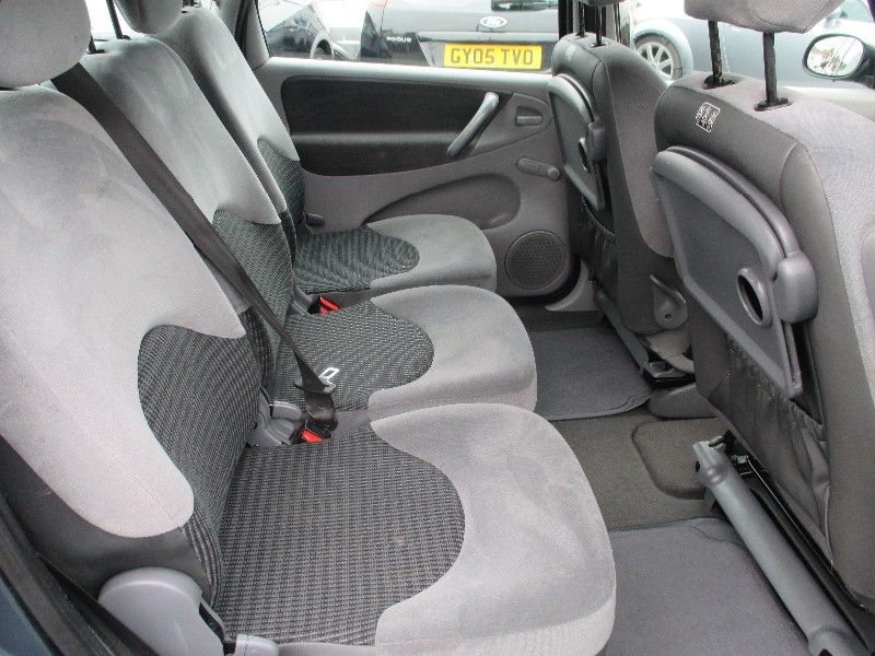 2006 Citroen Xsara Picasso 1.6HDi 5d image 5