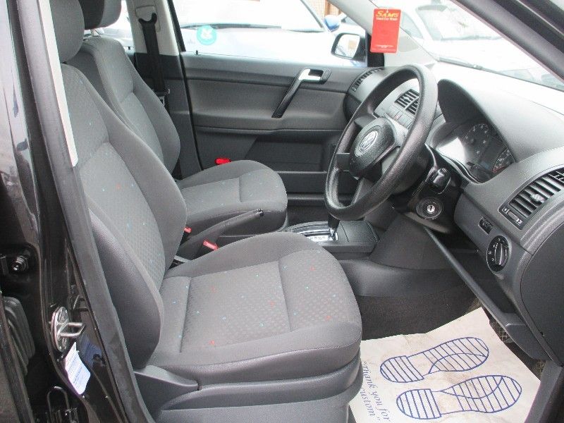 2004 Volkswagen Polo 1.4 5d image 5