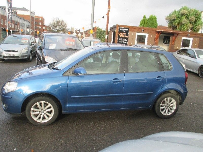 2007 Volkswagen Polo 1.4TDI S 5d image 2