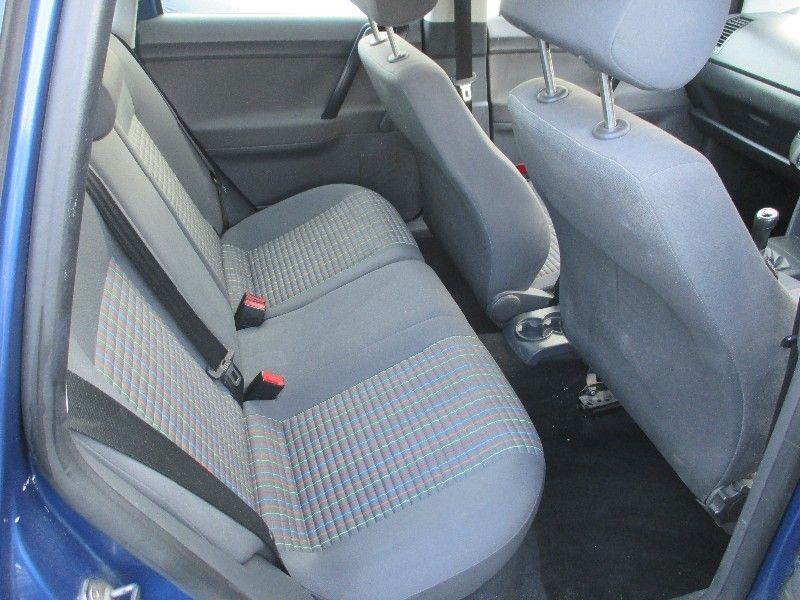 2007 Volkswagen Polo 1.4TDI S 5d image 5