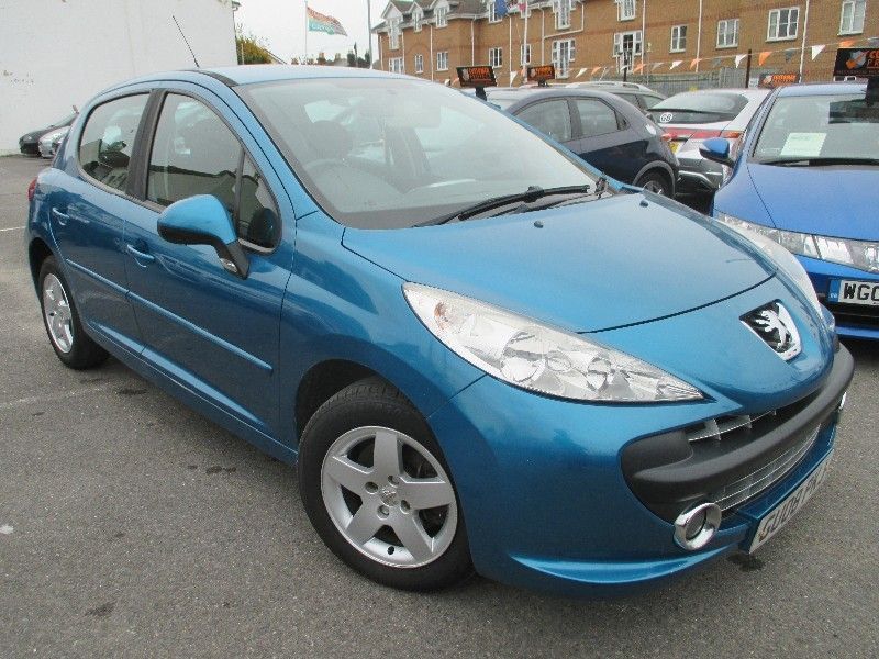 2008 Peugeot 207 1.4 VTi 95 Sport 5d image 1