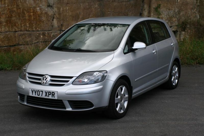 2007 Volkswagen Golf image 1