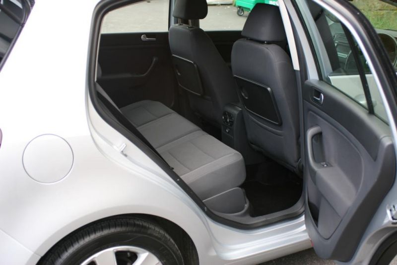2007 Volkswagen Golf image 5