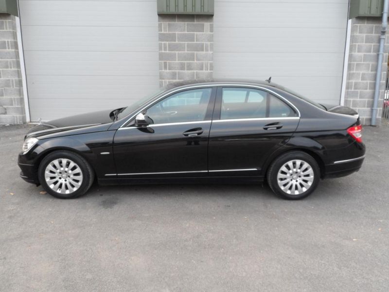 2008 Mercedes C200 image 2