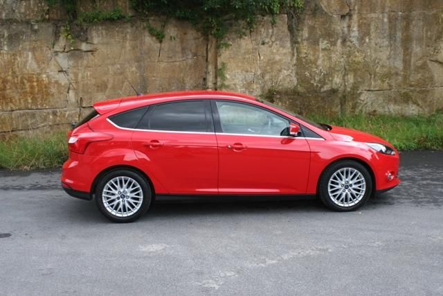 2012 Ford Focus Zetec image 1