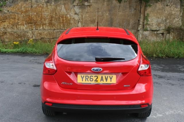 2012 Ford Focus Zetec image 3