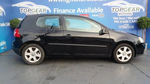 2006 Volkswagen Golf 2.0 SDI S 3dr image 2