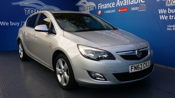 2012 Vauxhall Astra 1.6 i VVT 16v SRi 5dr image 1