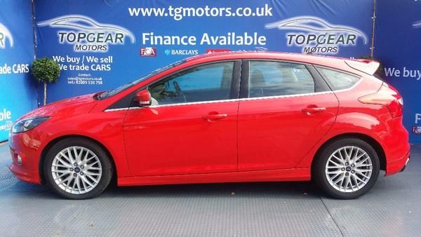 2012 Ford Focus 1.6 Ti-VCT Zetec S 5dr image 2