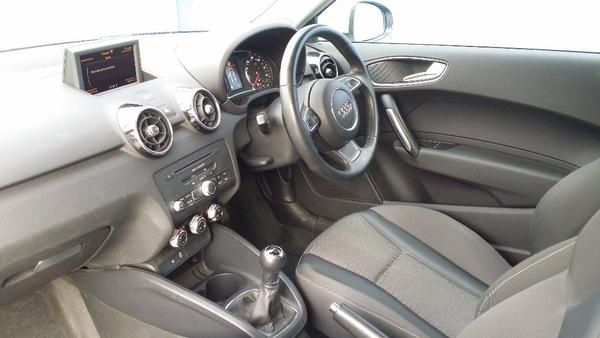 2011 Audi A1 1.4 TFSI Sport 3dr image 4