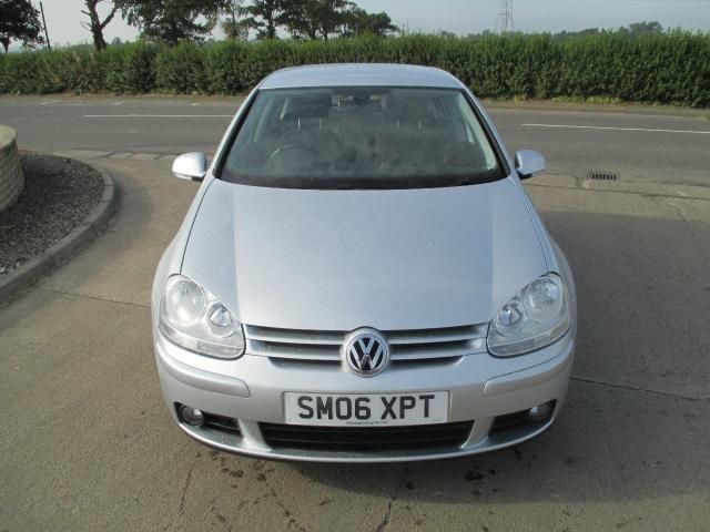 2006 VOLKSWAGEN GOLF 2.0 SPORT TDI 5d image 2