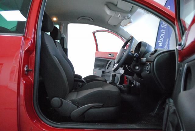 2008 VOLKSWAGEN BEETLE 1.4 LUNA 16V 3d image 4