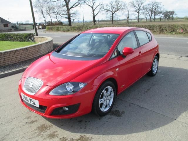 2011 SEAT LEON 1.6 CR TDI 5d image 1