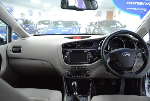 2012 KIA CEED 1.6 CRDI 3 ECODYNAMICS 5d image 4