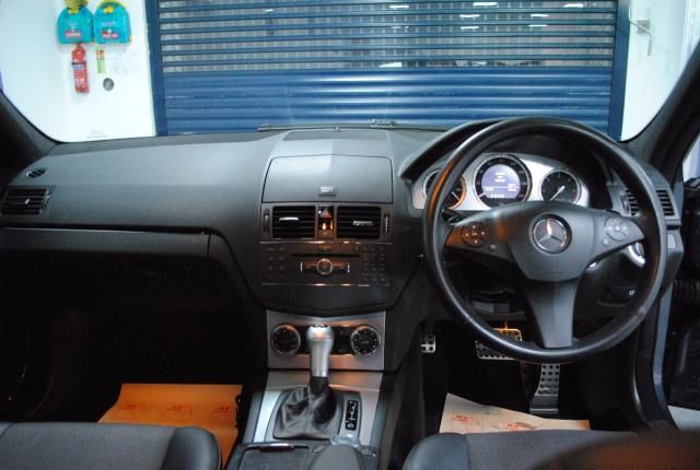 2008 MERCEDES-BENZ 2.1 C220 CDI SPORT 4d image 4