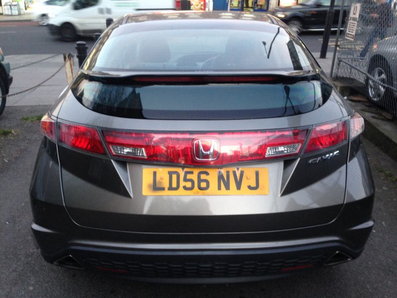 2006 Honda Civic 1.8 i VTEC ES i-Shift 5dr image 3