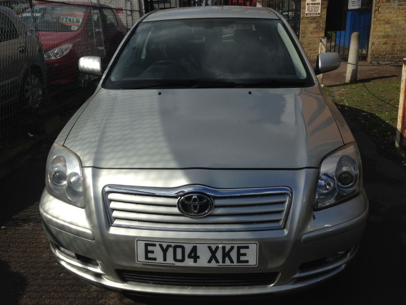 2004 Toyota Avensis 1.8 T3-X 5dr image 1