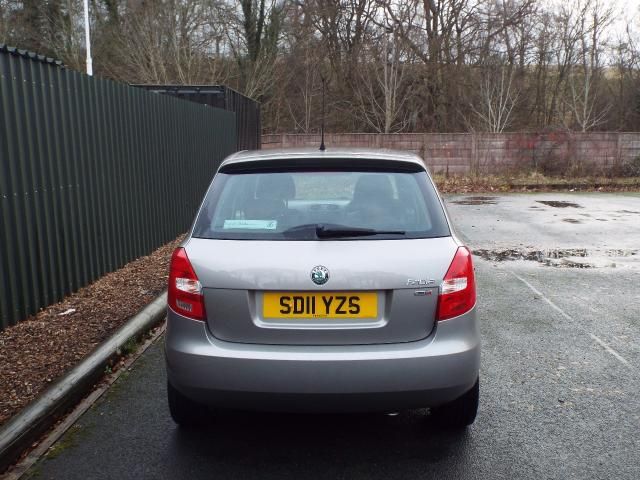 2011 SKODA FABIA 1.2 SE PLUS 12V 5d image 3