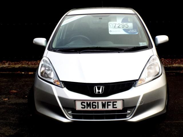 2012 HONDA JAZZ 1.3 I-VTEC ES 5d image 2