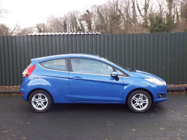 2013 FORD FIESTA 1.0 Zetec Ecoboost image 2