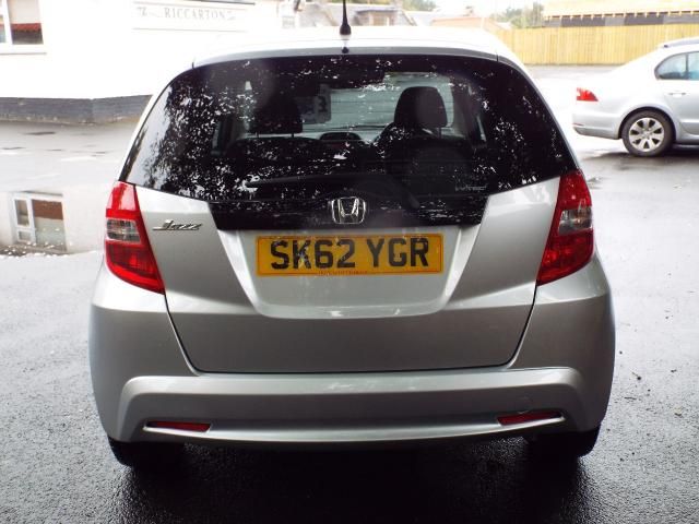 2012 HONDA JAZZ 1.3 I-VTEC EX 5d image 3
