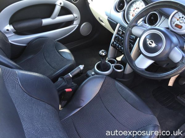 2004 Mini Cooper Hatchback 1.6 image 4