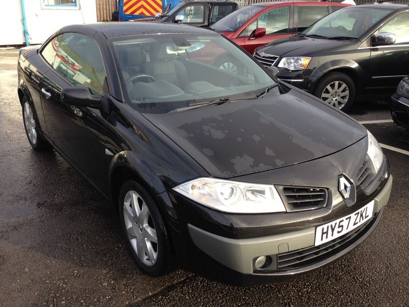 2007 Renault Megane Dynamique VVT image 1