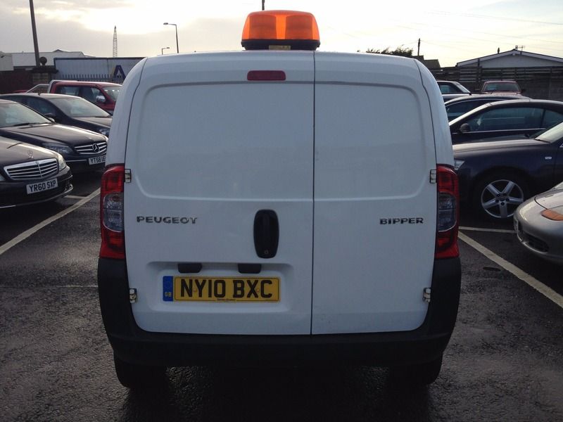 2010 Peugeot Bipper HDI S image 2