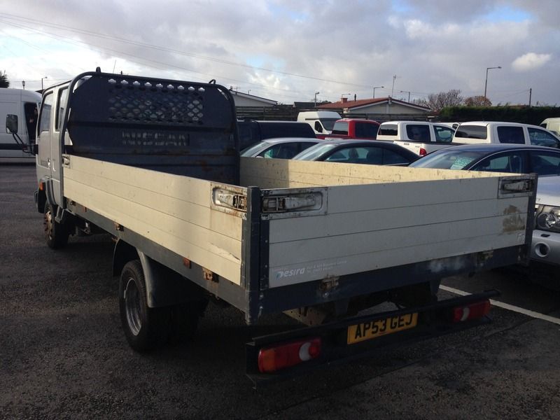 2003 Nissan Cabstar LWB DCC image 3