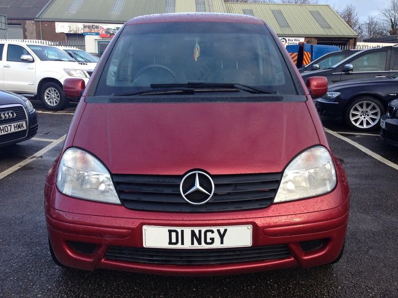 2004 Mercedes Vaneo Trend CDI image 2