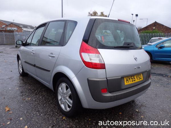 2005 Renault Megane Scenic 1.6 image 3