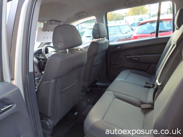 2007 Vauxhall Zafira 1.6i Club image 5