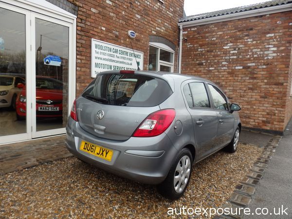 2011 Vauxhall Corsa 1.2 Exclusiv [AC] image 3